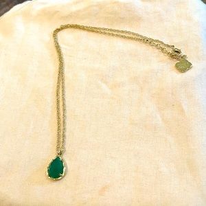 Kendra Scott gold pendant necklace